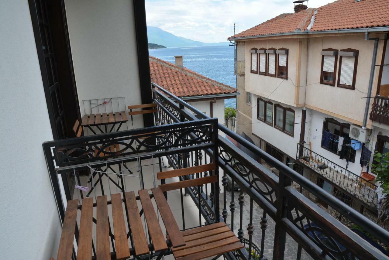 Villa Dudanov オフリド エクステリア 写真